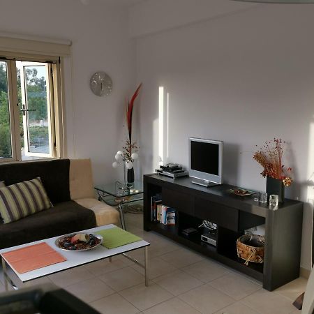 Garden Luxury Apartment Aya Napa Dış mekan fotoğraf