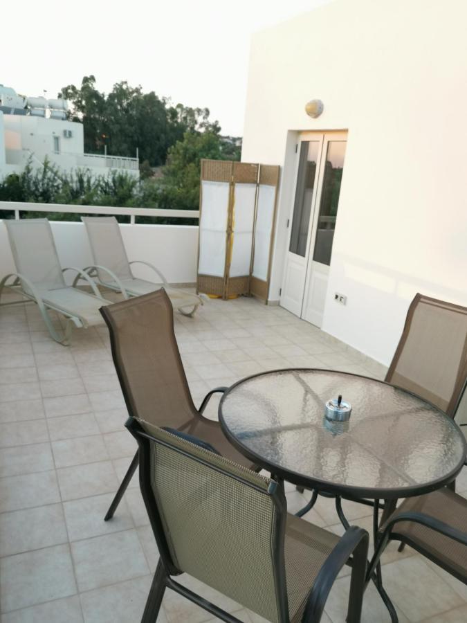 Garden Luxury Apartment Aya Napa Dış mekan fotoğraf